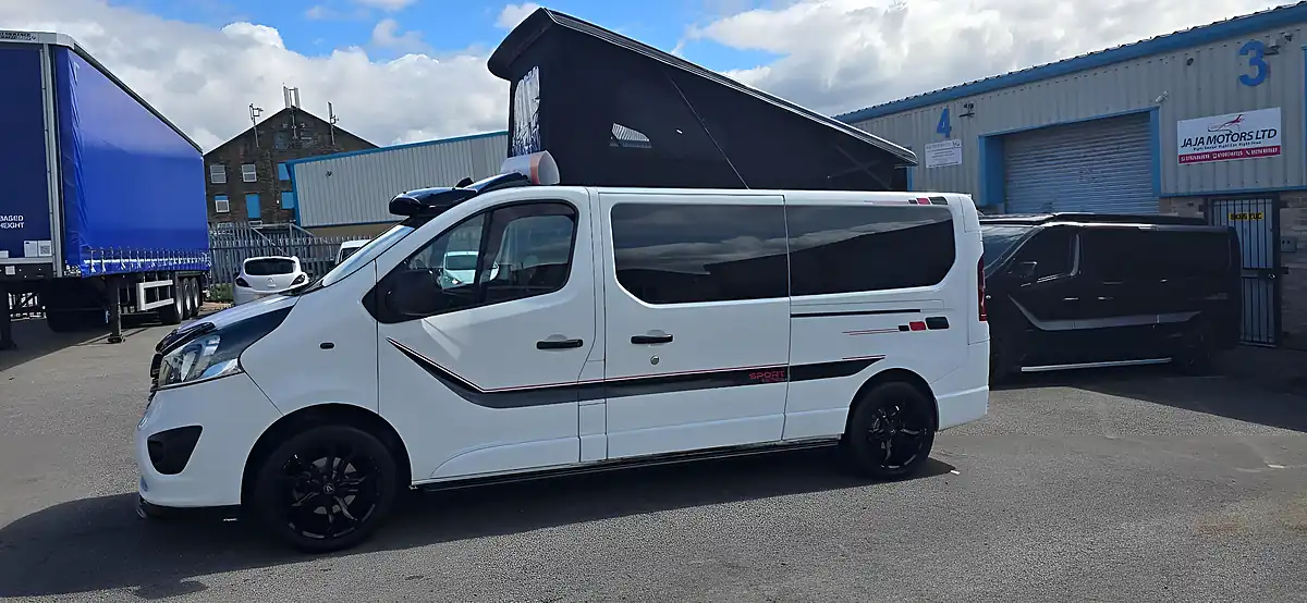 Used 2017 Vauxhall Vivaro Sportive White - Interior and Exterior details 4