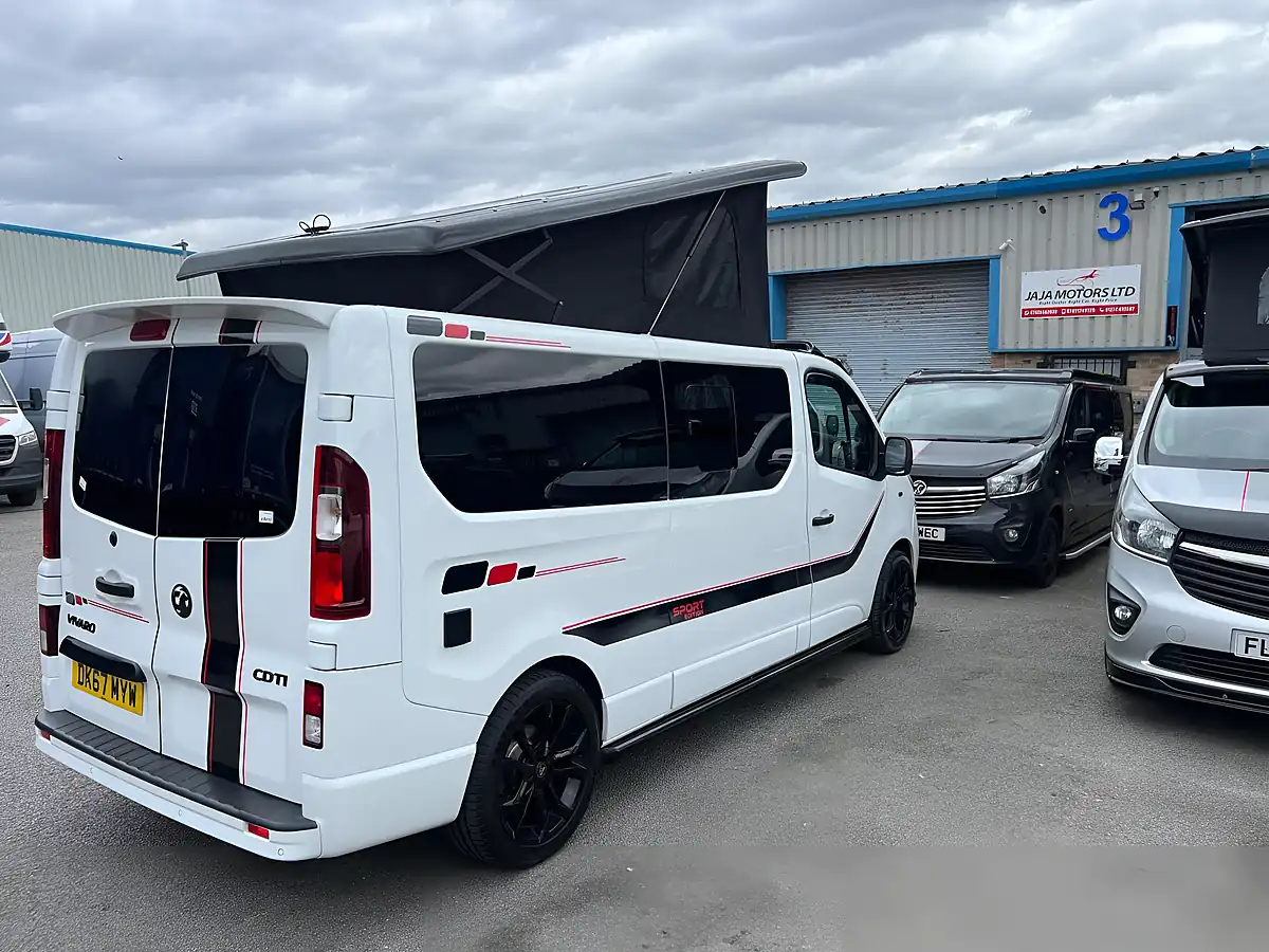 Used 2017 Vauxhall Vivaro Sportive White - Interior and Exterior details 8