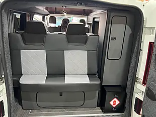 Used 2017 Vauxhall Vivaro White - Interior and Exterior details 10