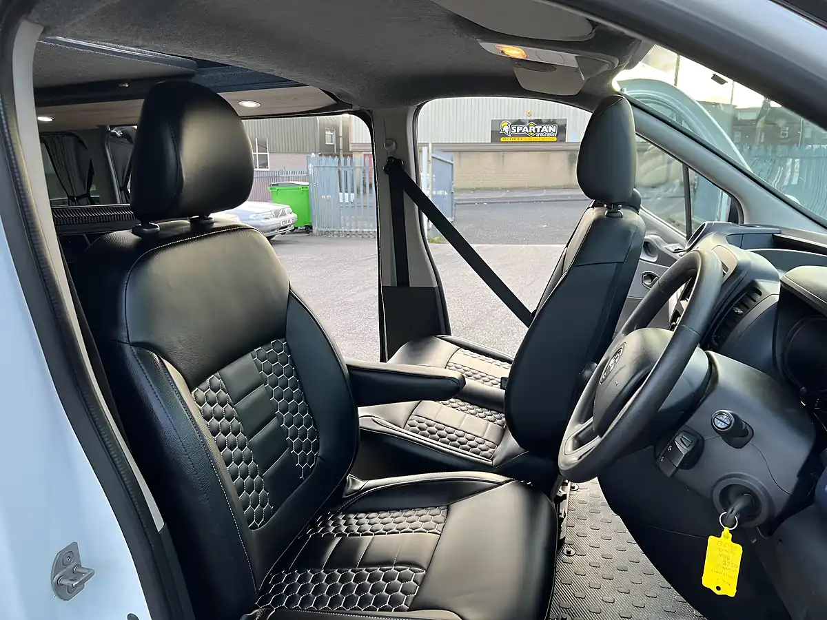 Used 2017 Vauxhall Vivaro White - Interior and Exterior details 10