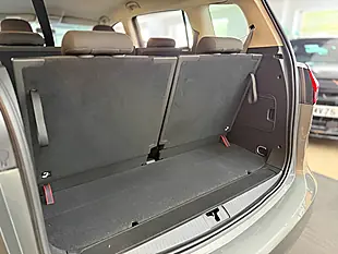 Used 2017 Vauxhall Zafira Design Grey - Interior and Exterior details 11