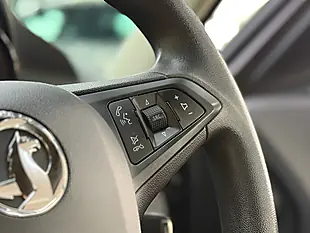 Used 2017 Vauxhall Zafira Design Grey - Interior and Exterior details 18