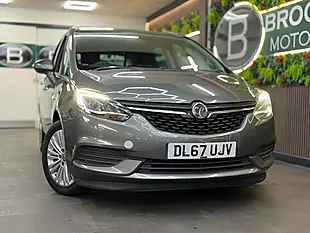 Used 2017 Vauxhall Zafira Design Grey - Interior and Exterior details 3