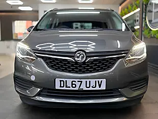 Used 2017 Vauxhall Zafira Design Grey - Interior and Exterior details 4