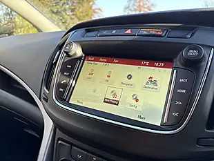 Used 2017 Vauxhall Zafira Tourer Blue - Interior and Exterior details 13
