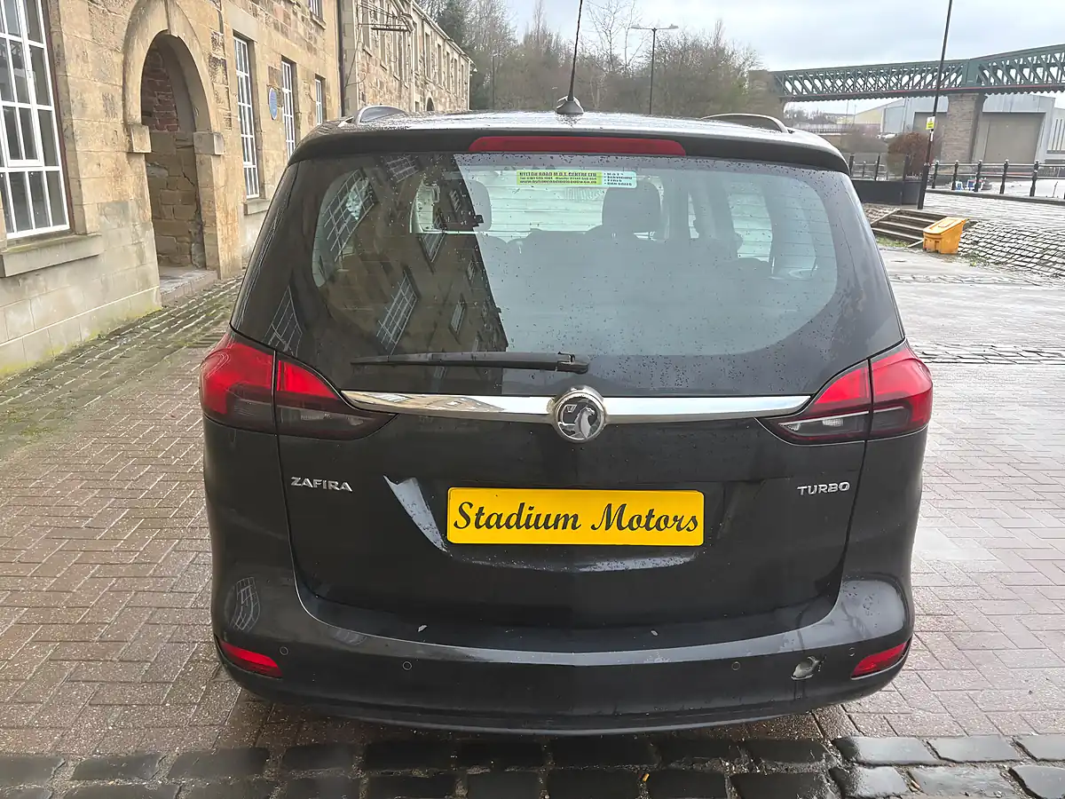 Used 2017 Vauxhall Zafira Tourer Design Black - Interior and Exterior details 14