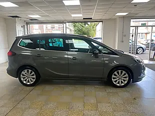 Used 2017 Vauxhall Zafira Tourer Se Grey - Interior and Exterior details 10