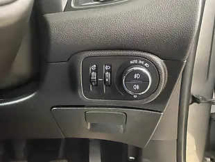 Used 2017 Vauxhall Zafira Tourer Se Grey - Interior and Exterior details 14