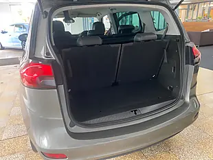 Used 2017 Vauxhall Zafira Tourer Se Grey - Interior and Exterior details 19