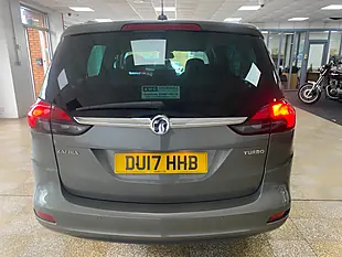 Used 2017 Vauxhall Zafira Tourer Se Grey - Interior and Exterior details 8