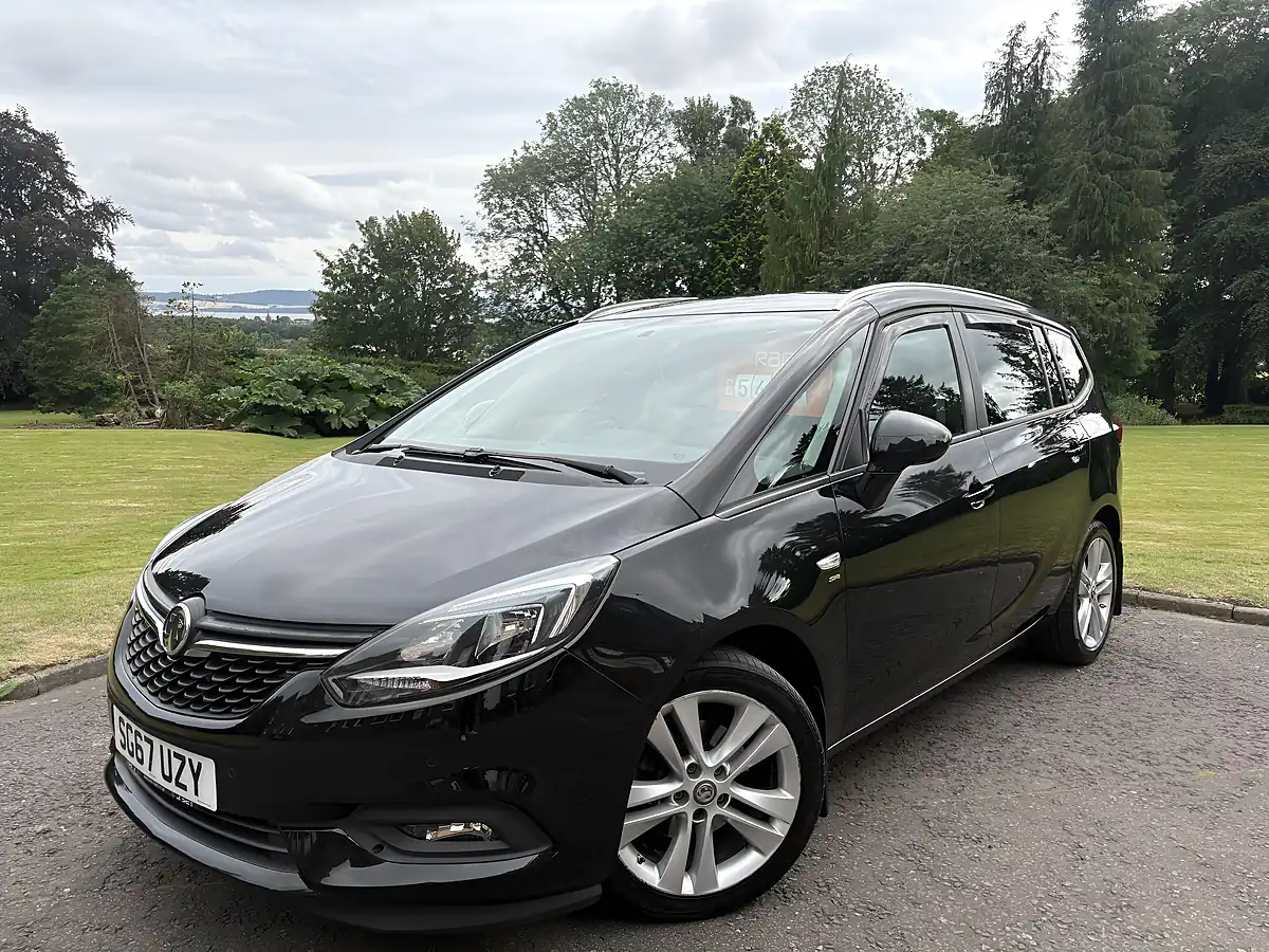 Used 2017 Vauxhall Zafira Tourer Sri Black - Interior and Exterior details 2