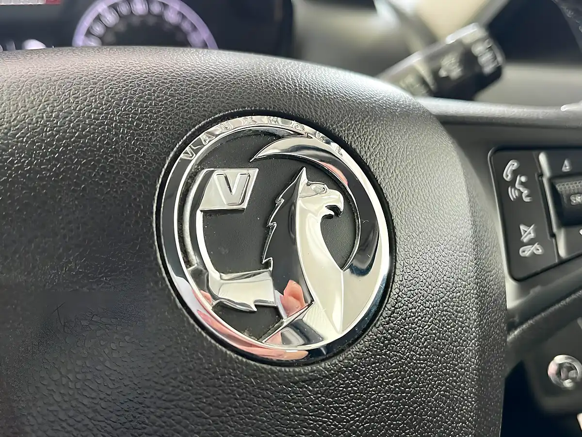Used 2017 Vauxhall Zafira Tourer Sri Black - Interior and Exterior details 11