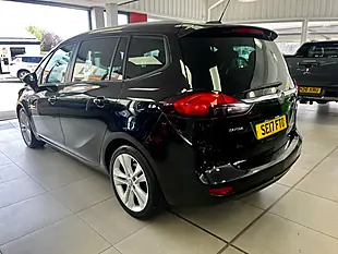 Used 2017 Vauxhall Zafira Tourer Sri Black - Interior and Exterior details 4
