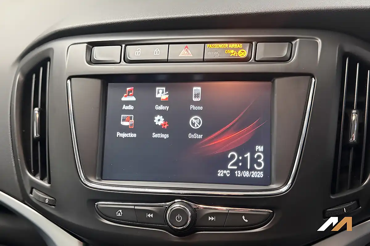 Used 2017 Vauxhall Zafira Tourer Sri Blue - Interior and Exterior details 18