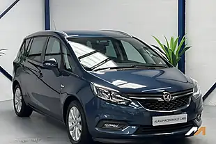 Used 2017 Vauxhall Zafira Tourer Sri Blue - Interior and Exterior details 5