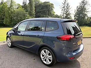Used 2017 Vauxhall Zafira Tourer Sri Blue - Interior and Exterior details 20