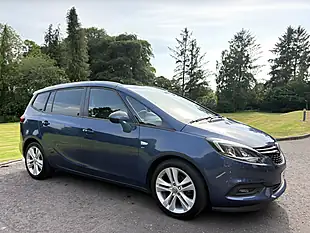 Used 2017 Vauxhall Zafira Tourer Sri Blue - Interior and Exterior details 3