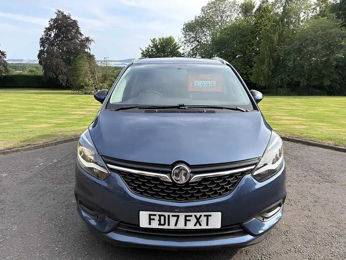 Used 2017 Vauxhall Zafira Tourer Sri Blue - Interior and Exterior details 4
