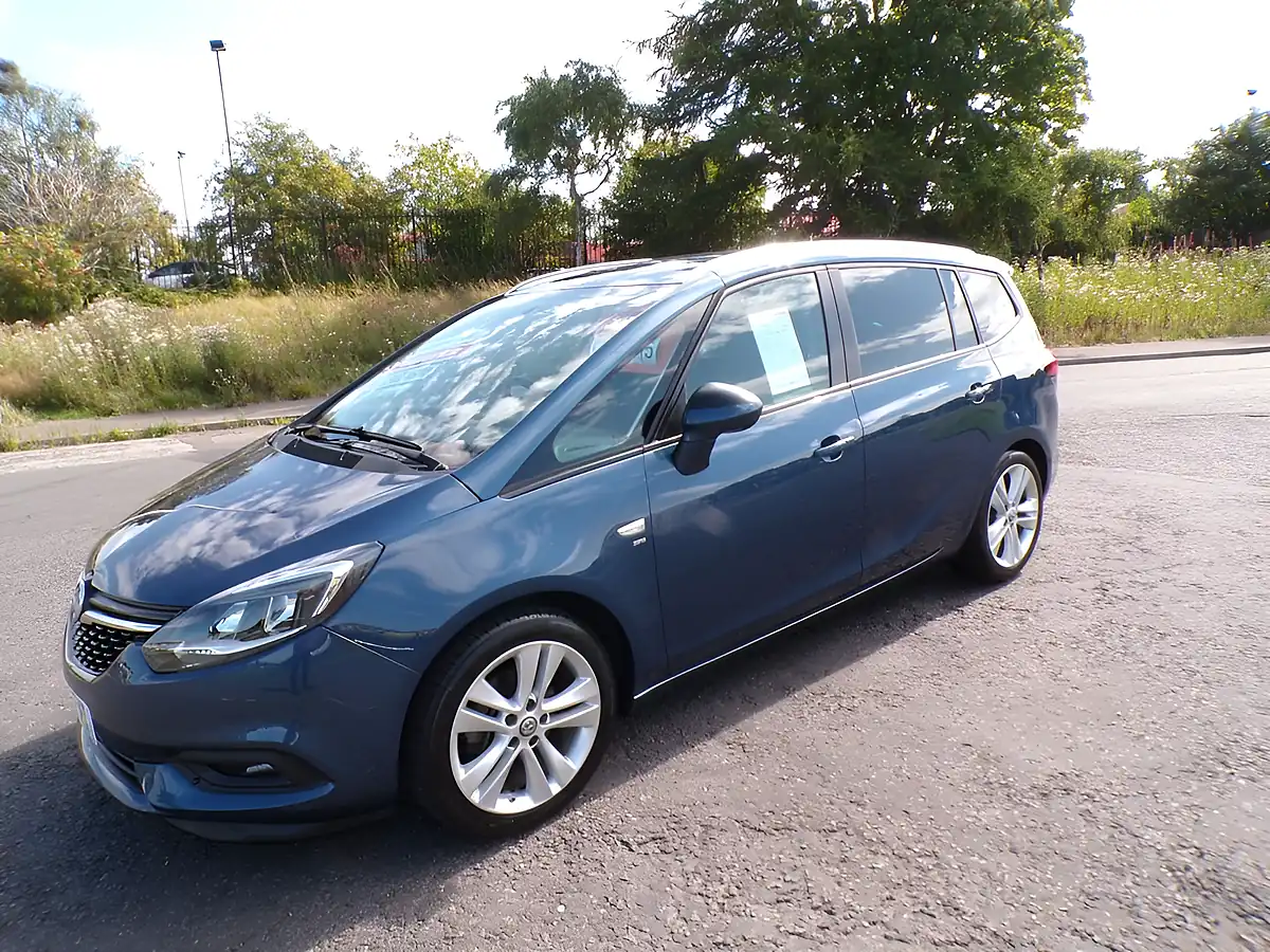 Used 2017 Vauxhall Zafira Tourer Sri Blue - Interior and Exterior details 6