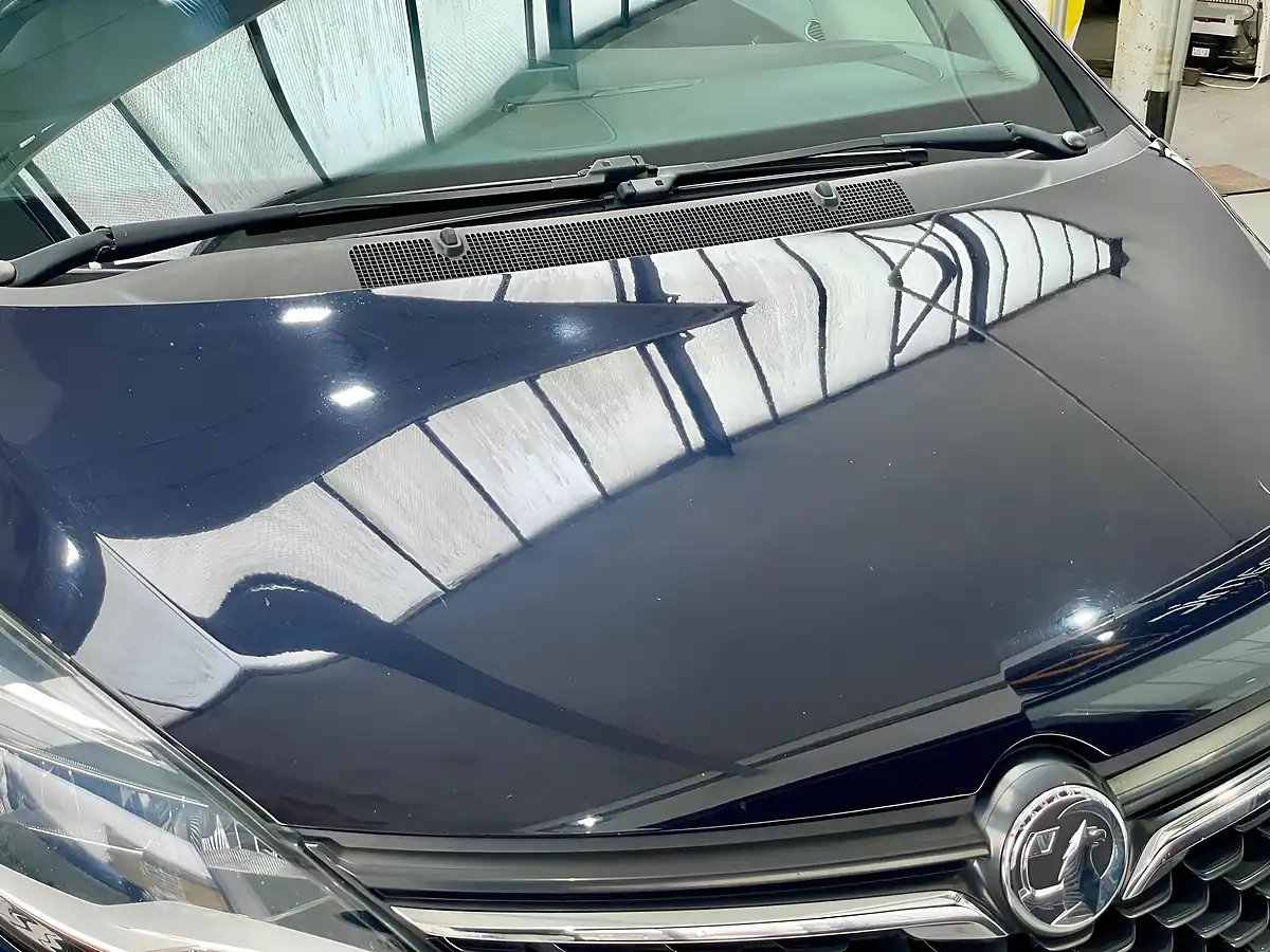 Used 2017 Vauxhall Zafira Tourer Sri Blue - Interior and Exterior details 14