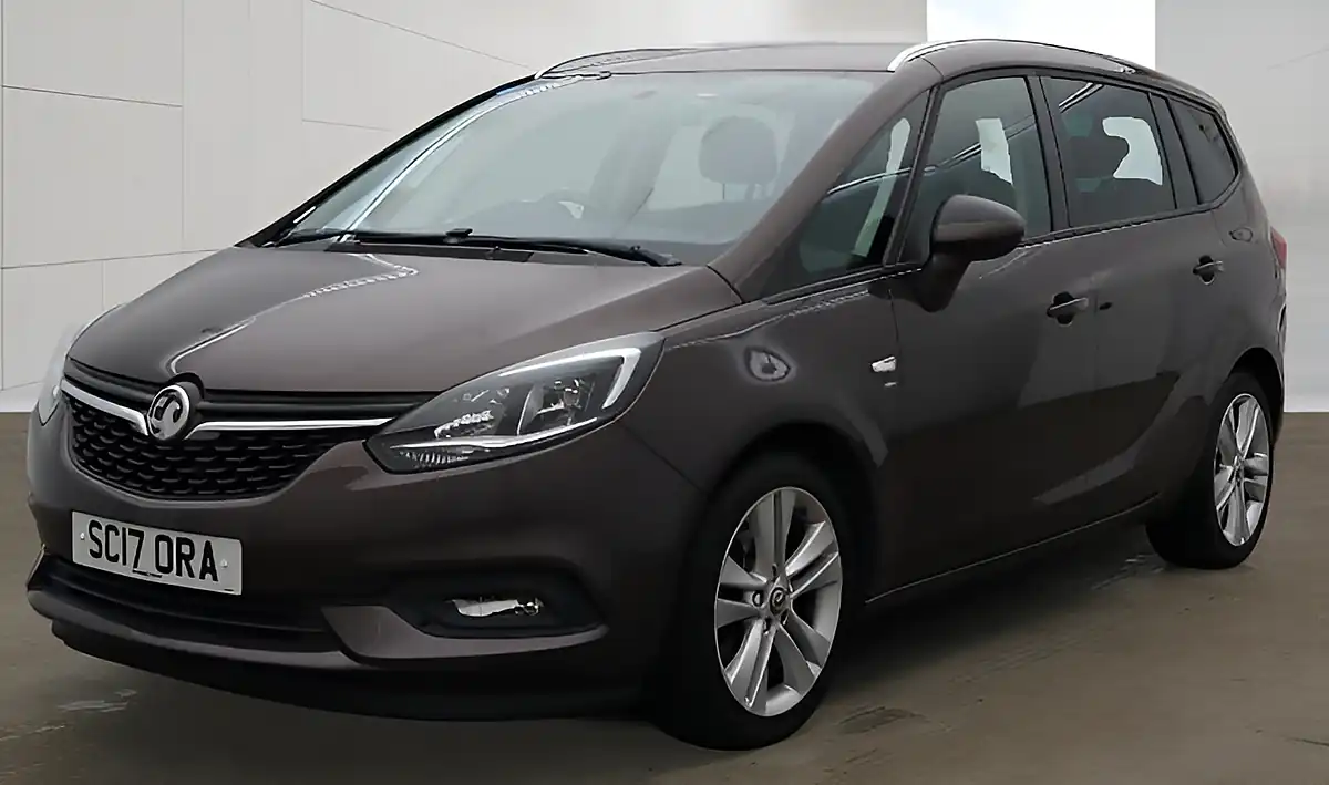 Used 2017 Vauxhall Zafira Tourer Sri Brown - Interior and Exterior details 4