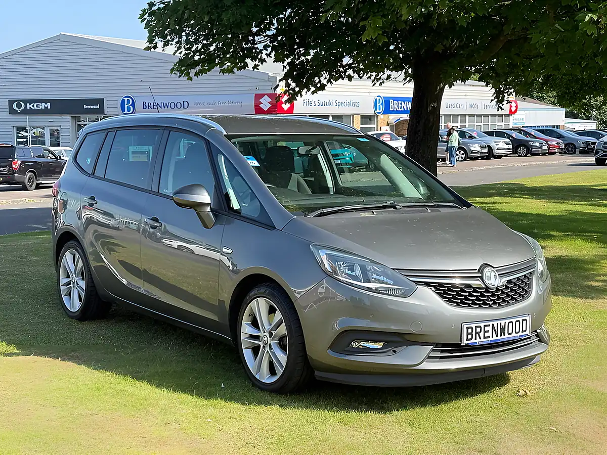 Used 2017 Vauxhall Zafira Tourer Sri Grey - Front View
