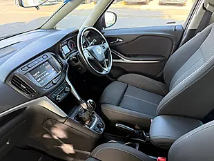 Used 2017 Vauxhall Zafira Tourer Sri Grey - Interior and Exterior details 13