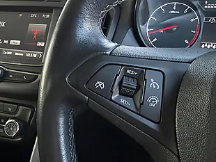 Used 2017 Vauxhall Zafira Tourer Sri Grey - Interior and Exterior details 16