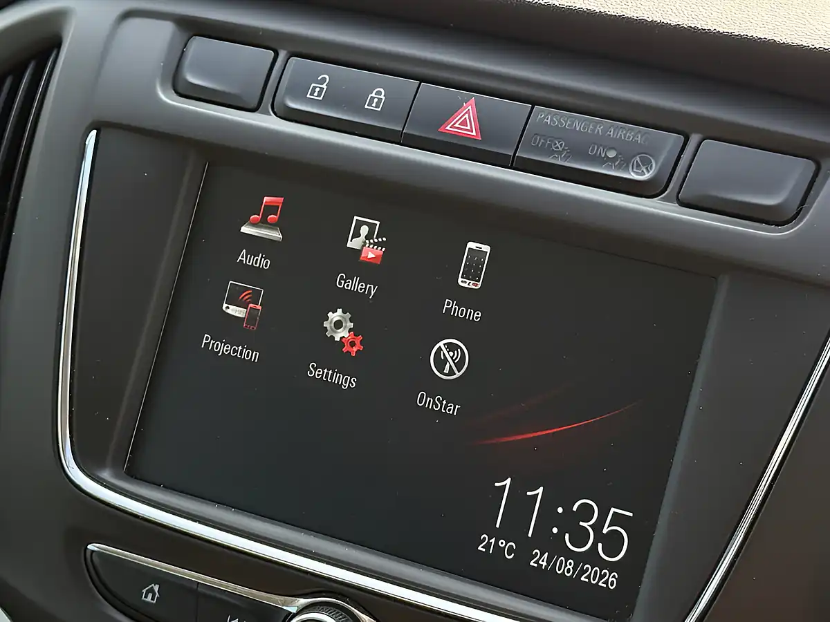 Used 2017 Vauxhall Zafira Tourer Sri Grey - Interior and Exterior details 20