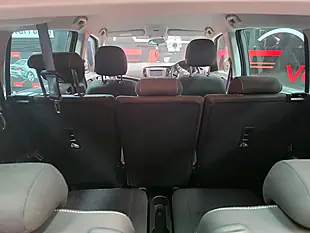 Used 2017 Vauxhall Zafira Tourer Sri Grey - Interior and Exterior details 20