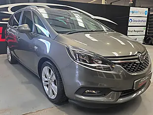 Used 2017 Vauxhall Zafira Tourer Sri Grey - Interior and Exterior details 5