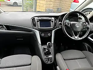 Used 2017 Vauxhall Zafira Tourer Sri Nav Black - Interior and Exterior details 18
