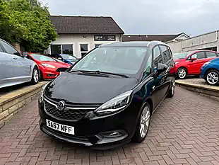 Used 2017 Vauxhall Zafira Tourer Sri Nav Black - Interior and Exterior details 4