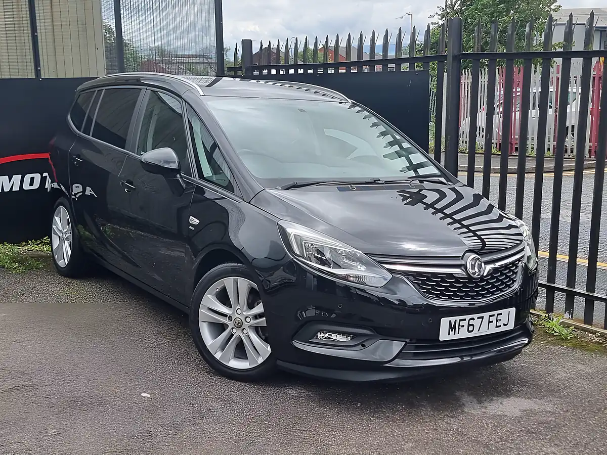 Used 2017 Vauxhall Zafira Tourer Sri Nav Black - Front View