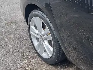 Used 2017 Vauxhall Zafira Tourer Sri Nav Black - Interior and Exterior details 10