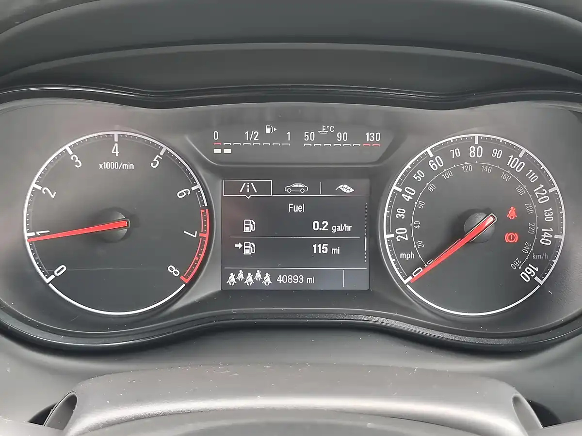 Used 2017 Vauxhall Zafira Tourer Sri Nav Black - Interior and Exterior details 14