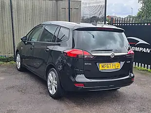 Used 2017 Vauxhall Zafira Tourer Sri Nav Black - Interior and Exterior details 6