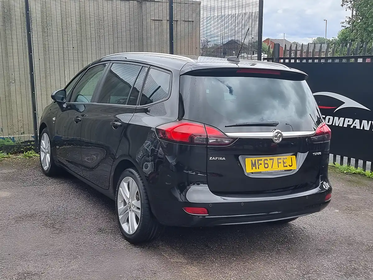 Used 2017 Vauxhall Zafira Tourer Sri Nav Black - Interior and Exterior details 6