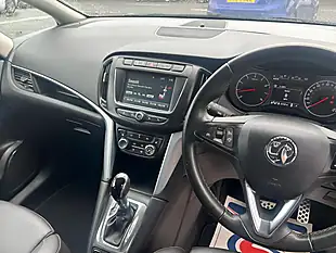 Used 2017 Vauxhall Zafira Tourer Sri Nav Silver - Interior and Exterior details 10