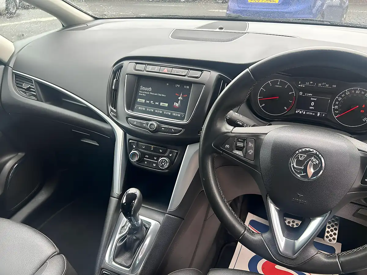 Used 2017 Vauxhall Zafira Tourer Sri Nav Silver - Interior and Exterior details 10