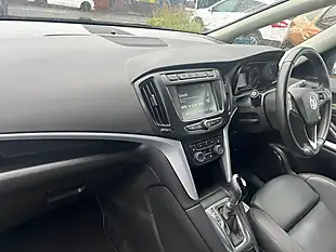 Used 2017 Vauxhall Zafira Tourer Sri Nav Silver - Interior and Exterior details 12