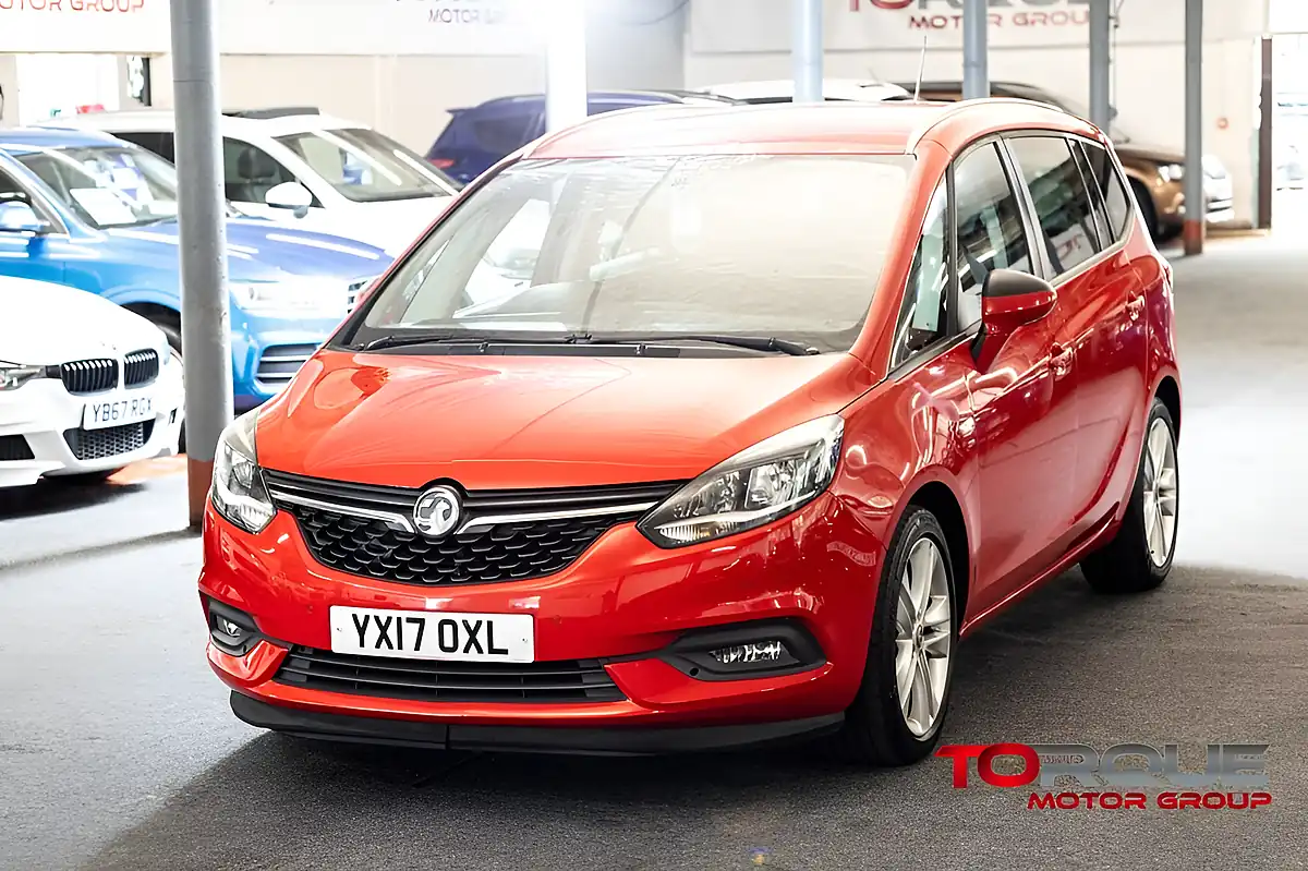 Used 2017 Vauxhall Zafira Tourer Sri Red - Front View
