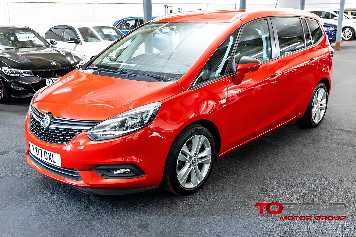 Used 2017 Vauxhall Zafira Tourer Sri Red - Interior and Exterior details 12