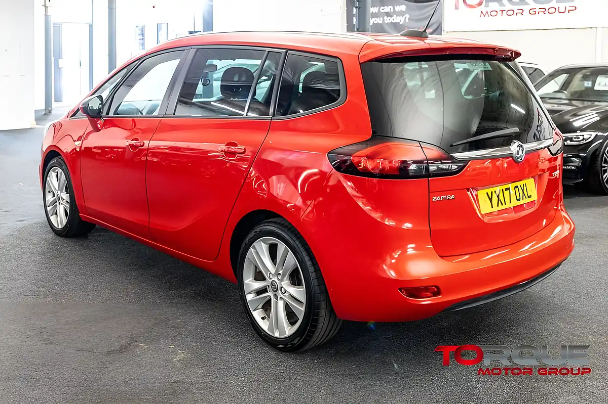 Used 2017 Vauxhall Zafira Tourer Sri Red - Interior and Exterior details 15