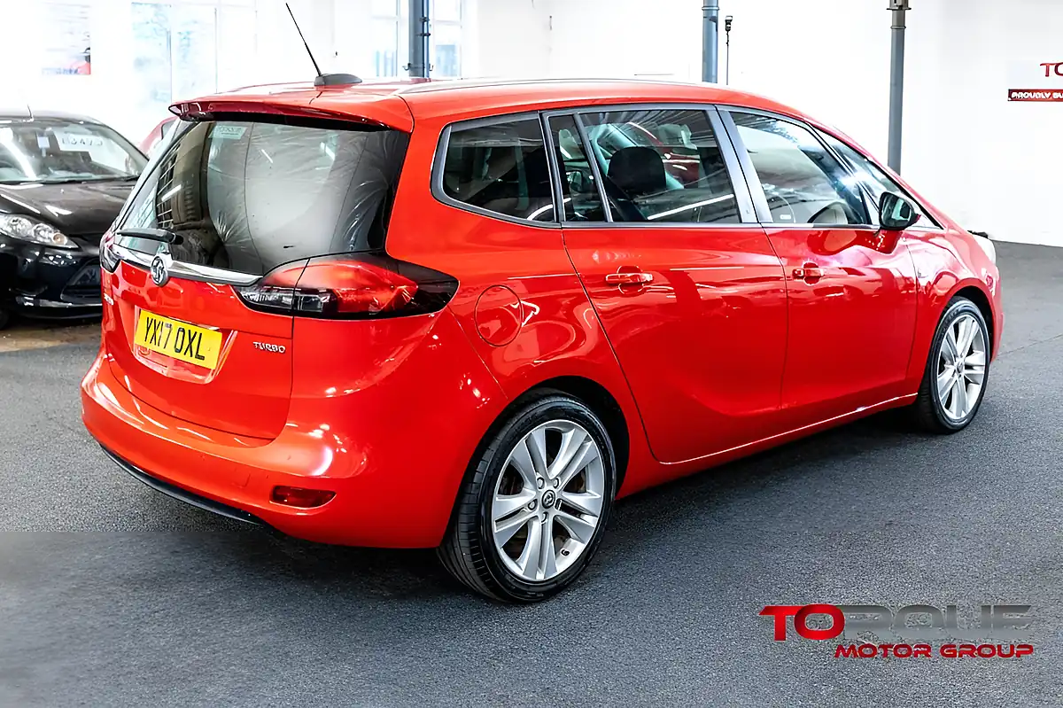 Used 2017 Vauxhall Zafira Tourer Sri Red - Interior and Exterior details 18