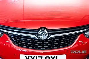 Used 2017 Vauxhall Zafira Tourer Sri Red - Interior and Exterior details 4