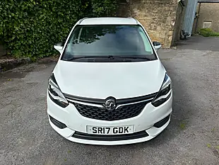 Used 2017 Vauxhall Zafira Tourer Sri White - Interior and Exterior details 15