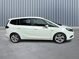 Used 2017 Vauxhall Zafira Tourer Sri White - Interior and Exterior details 7
