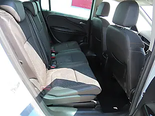 Used 2017 Vauxhall Zafira Tourer Tech Line Nav Silver - Interior and Exterior details 8