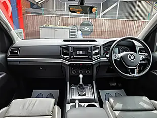 Used 2017 Volkswagen Amarok Highline Black - Interior and Exterior details 10